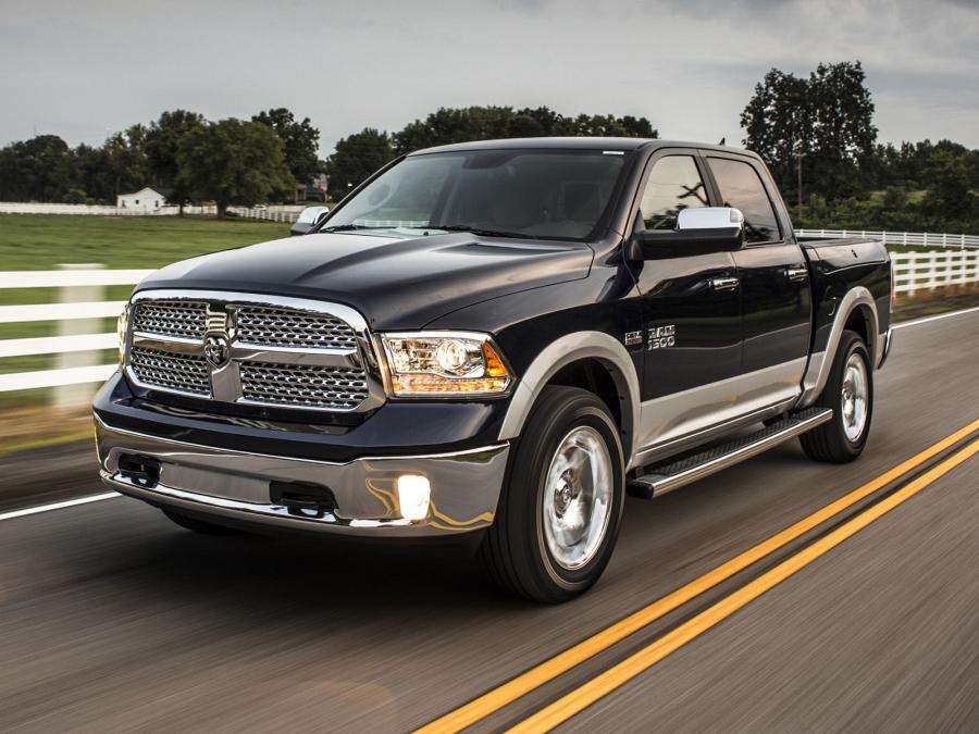  Dodge Ram 1500 Laramie Crew Cab 2012 года  (фото 12 из 30)